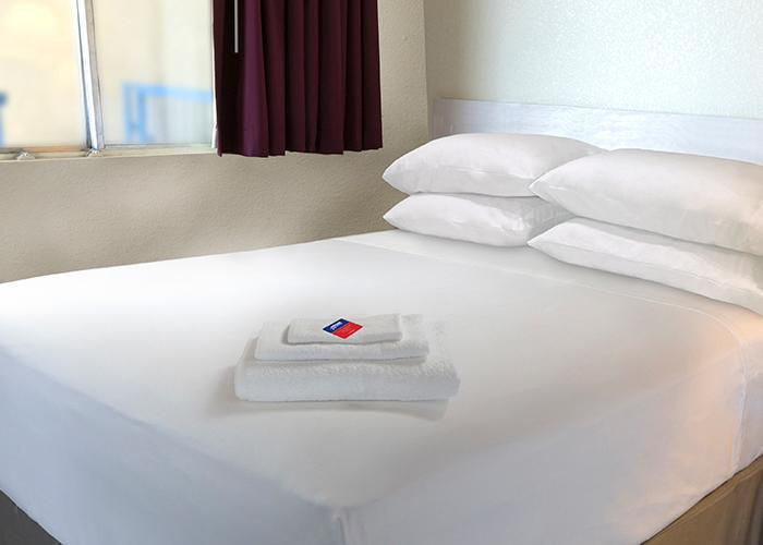 Americas Best Value Inn & Suites Forsyth Esterno foto